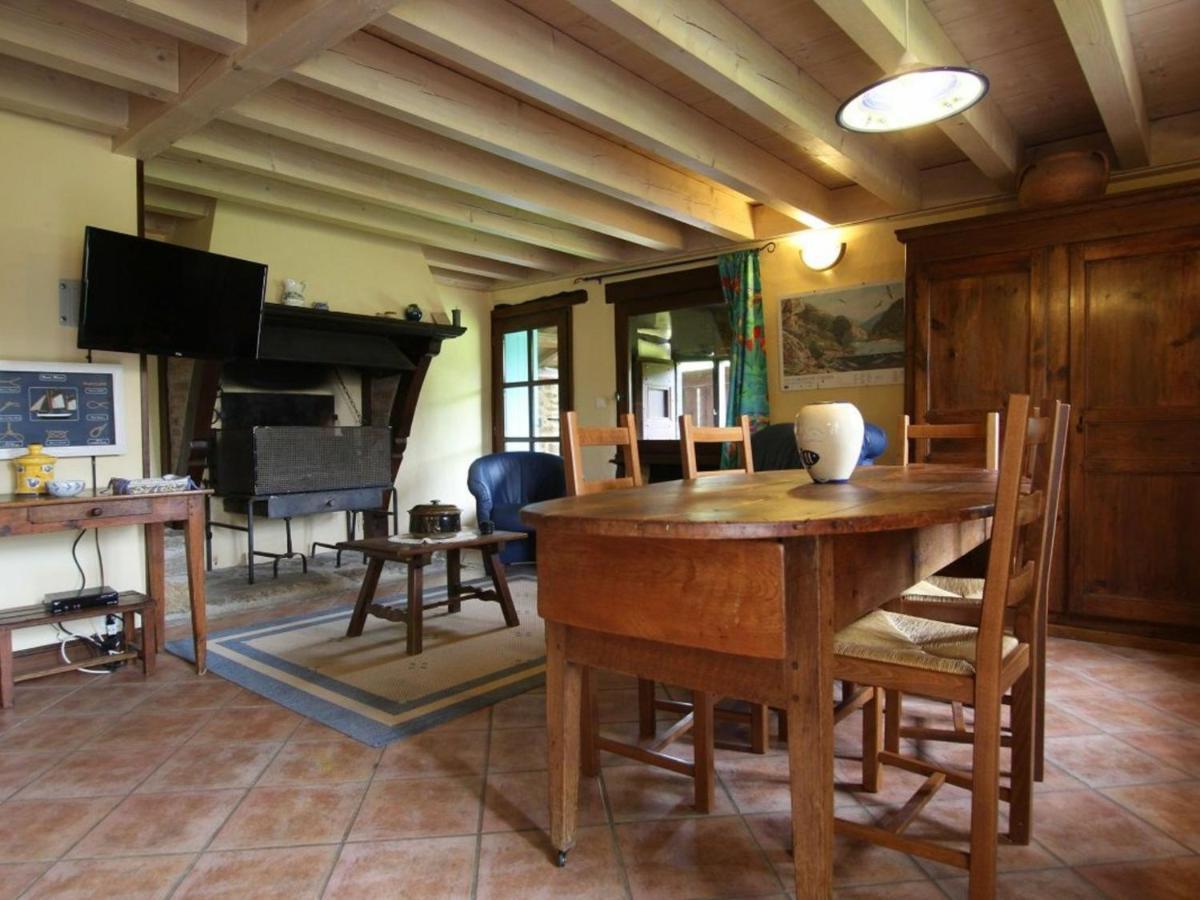 Maison De Caractere Avec Terrasse A 300M De L'Allier, Ideale Pour Peche, Detente Et Activites Familiales - Fr-1-582-208 Villeneuve-d'Allier Exterior photo