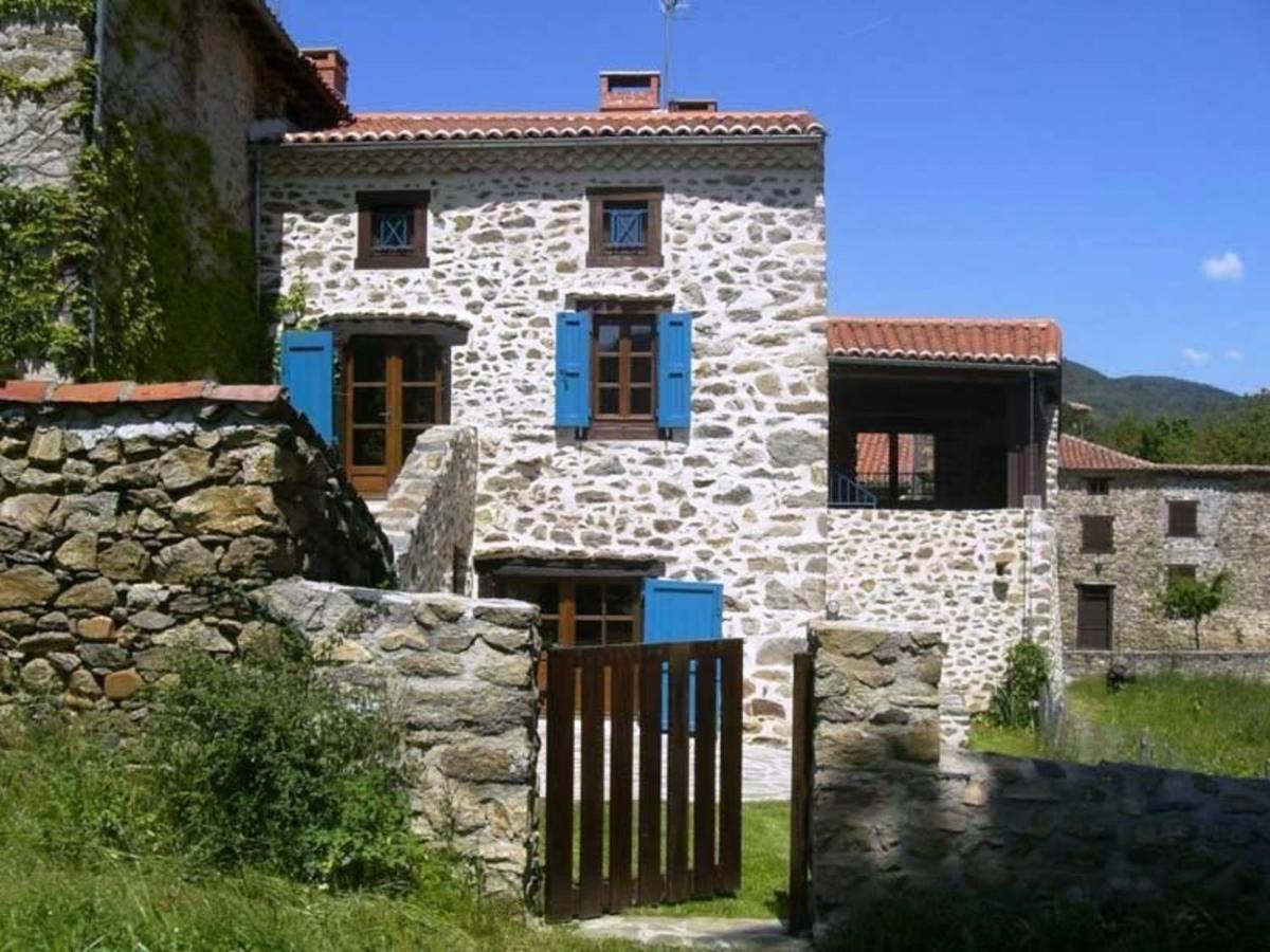 Maison De Caractere Avec Terrasse A 300M De L'Allier, Ideale Pour Peche, Detente Et Activites Familiales - Fr-1-582-208 Villeneuve-d'Allier Exterior photo